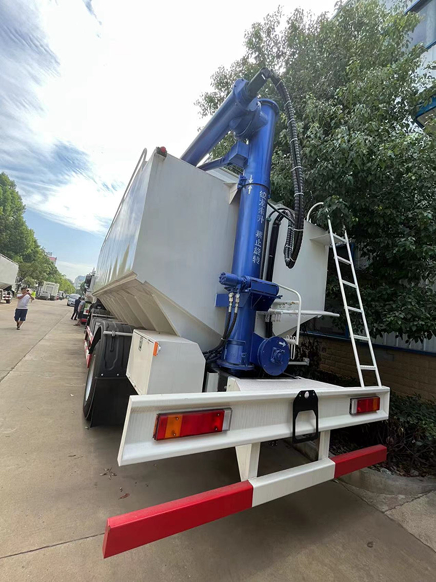 �|�L(f��ng)���\С���S����300�R����30����ɢ�b����\ݔ܇